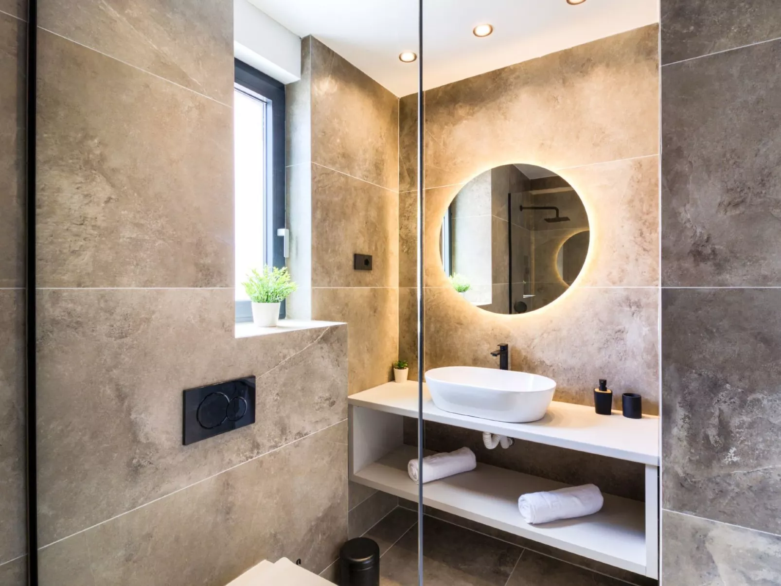 "Amore Bijeca - B1"-Dedans