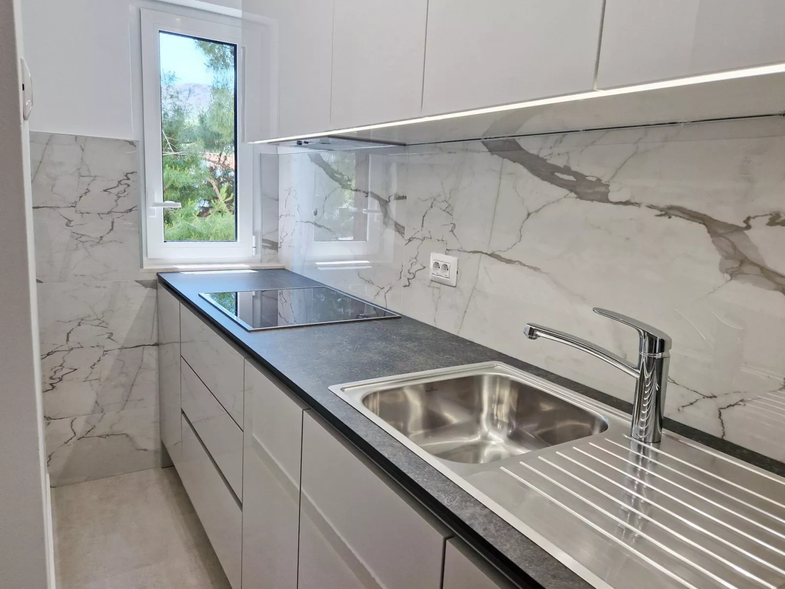 In Baška mit Eigenem Balkon-Inside