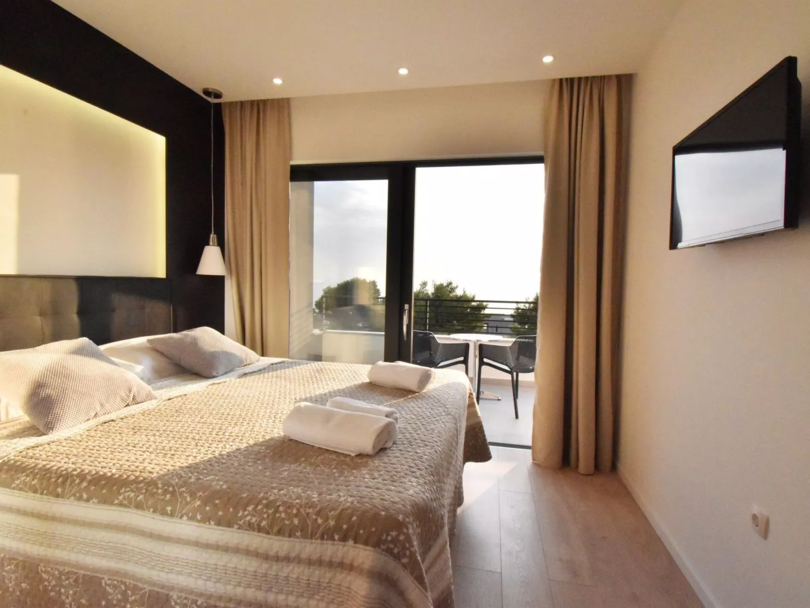 Villa Zoran-Image-tags.info