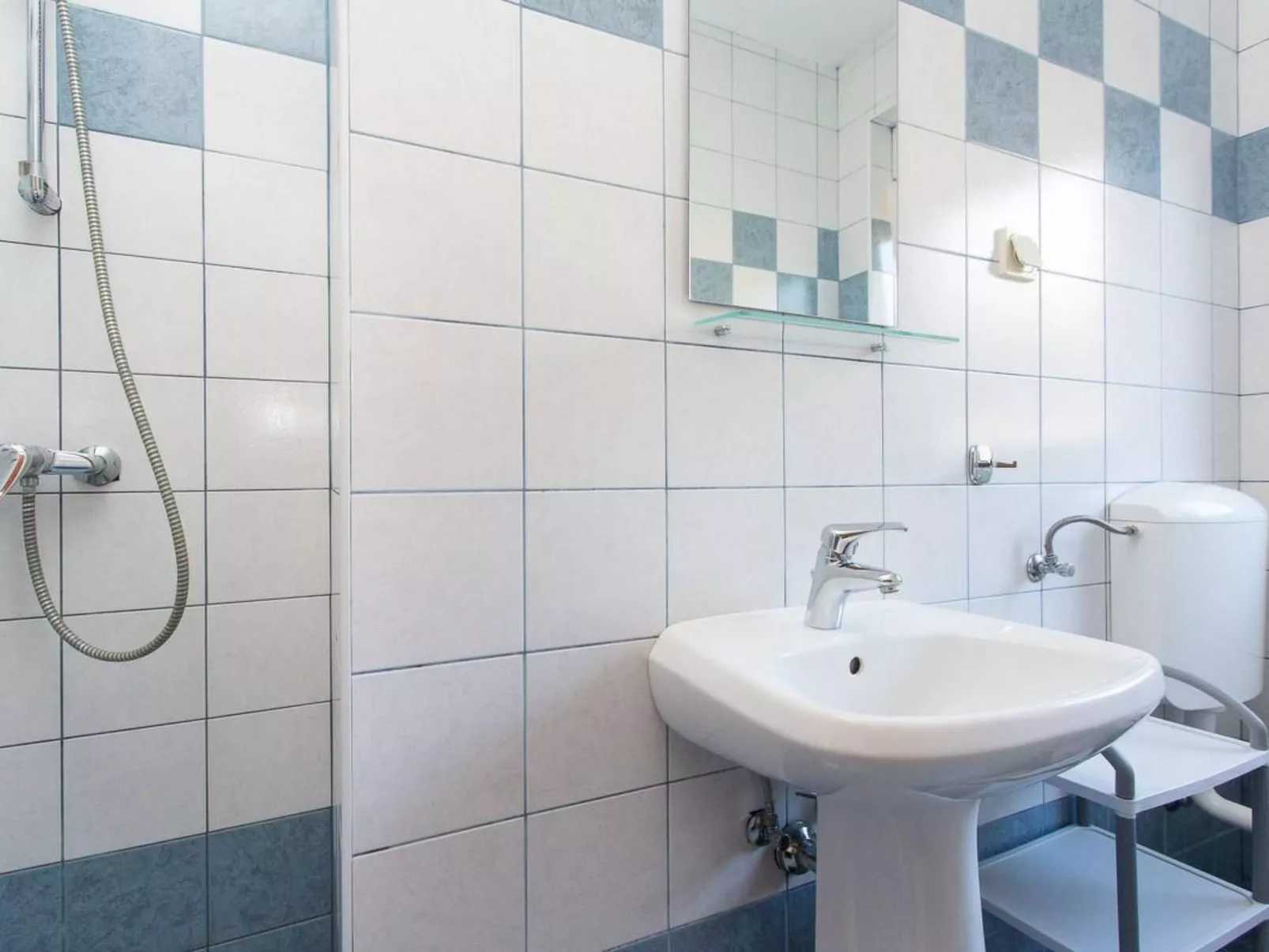 Mrakovcic-Image-tags.info