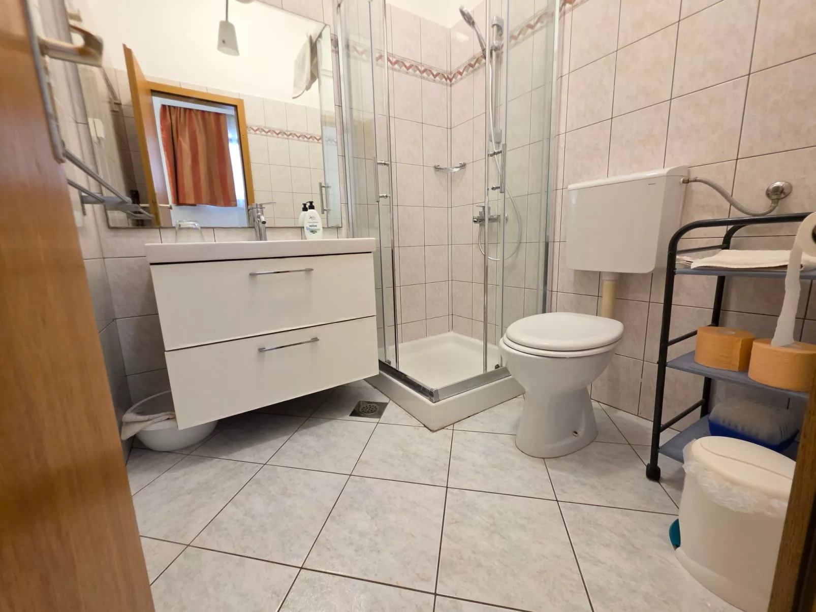 Studio-Apartment mit Terrasse-Dedans