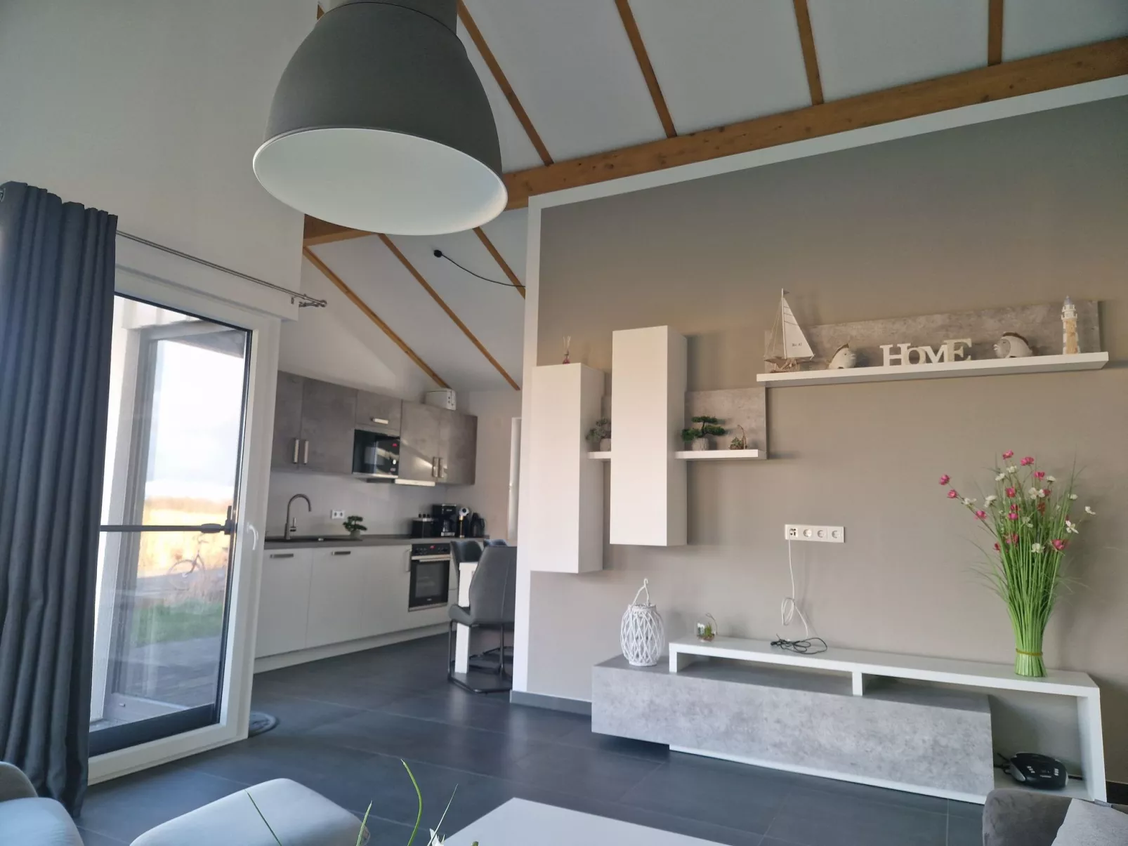 G2 Ferienhaus mit Wiesenblick und Waschmaschine-Dedans