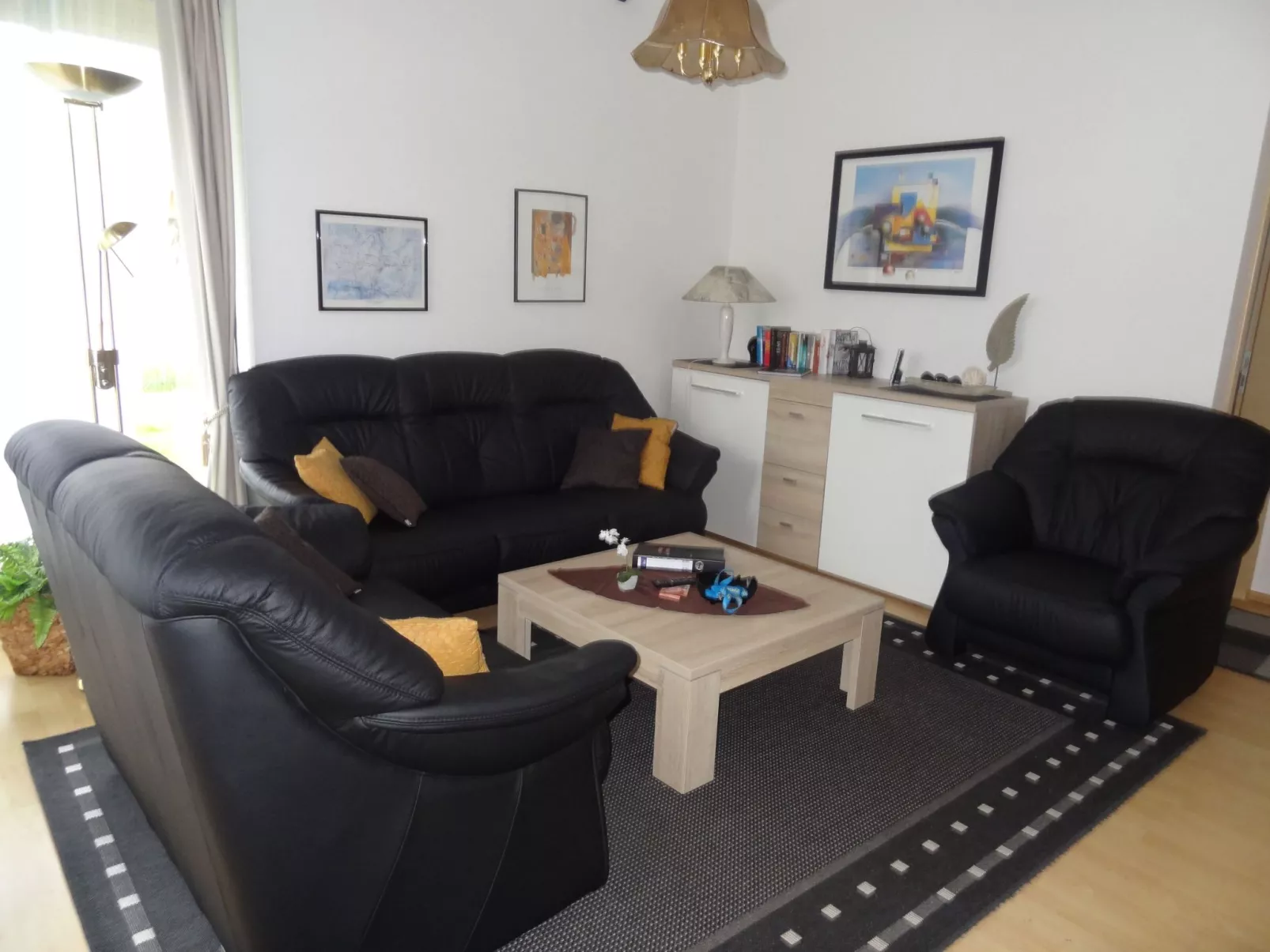 Hochwertiges Ferienhaus in einem Ferienpark-Dedans