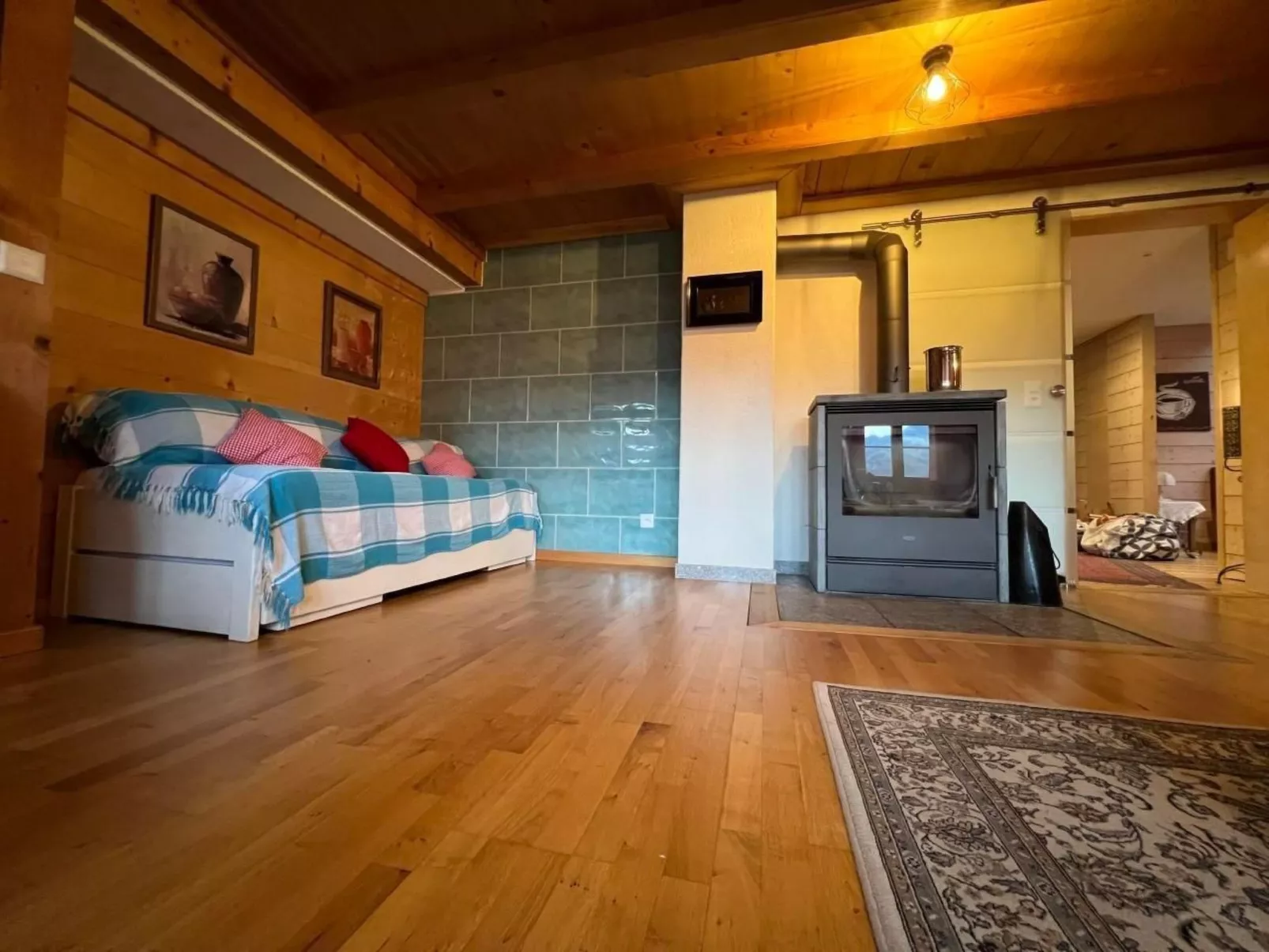 House in the Clouds-Dedans