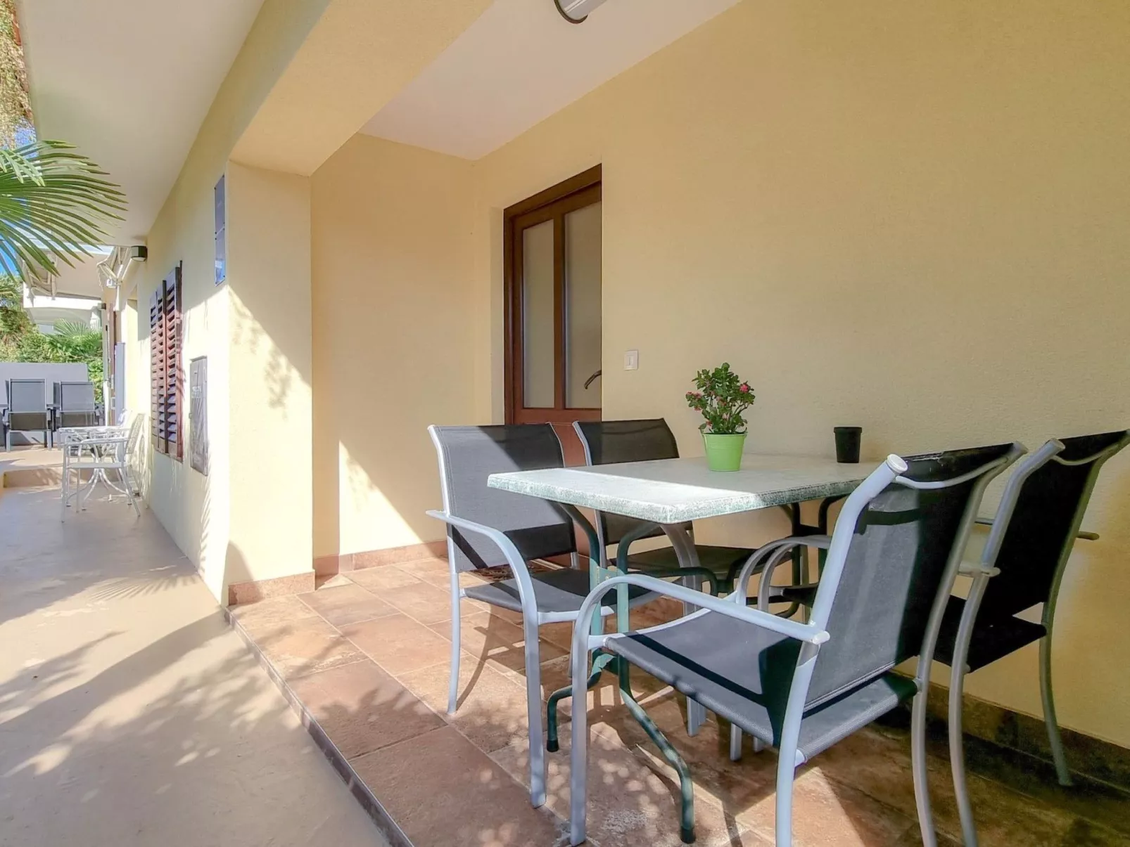 Für 4 Personen ca. 40 m&sup2; in Novigrad, Adriaküste Kroatien (Westküste von I-Dehors