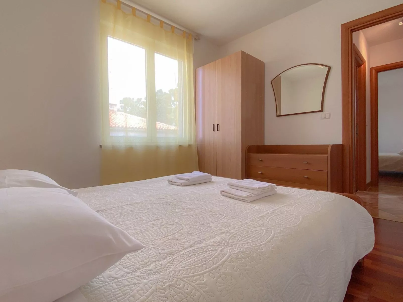 Wohnung "Meri" mit Blick auf das Wasser-Drinnen