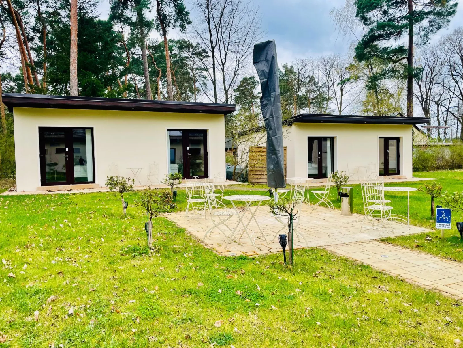 Villa Zesch am See-Outside