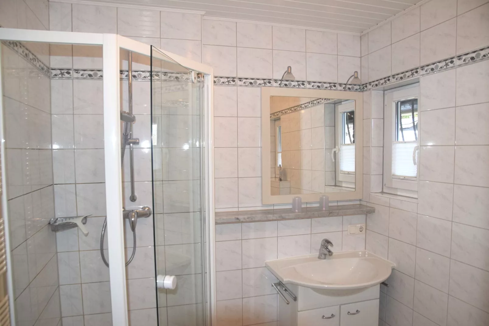 Feriendorf Weissensee HF-Bathroom
