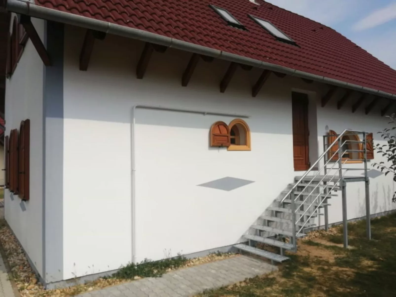 Schöne Ferienwohnung in ruhiger Lage-Dehors