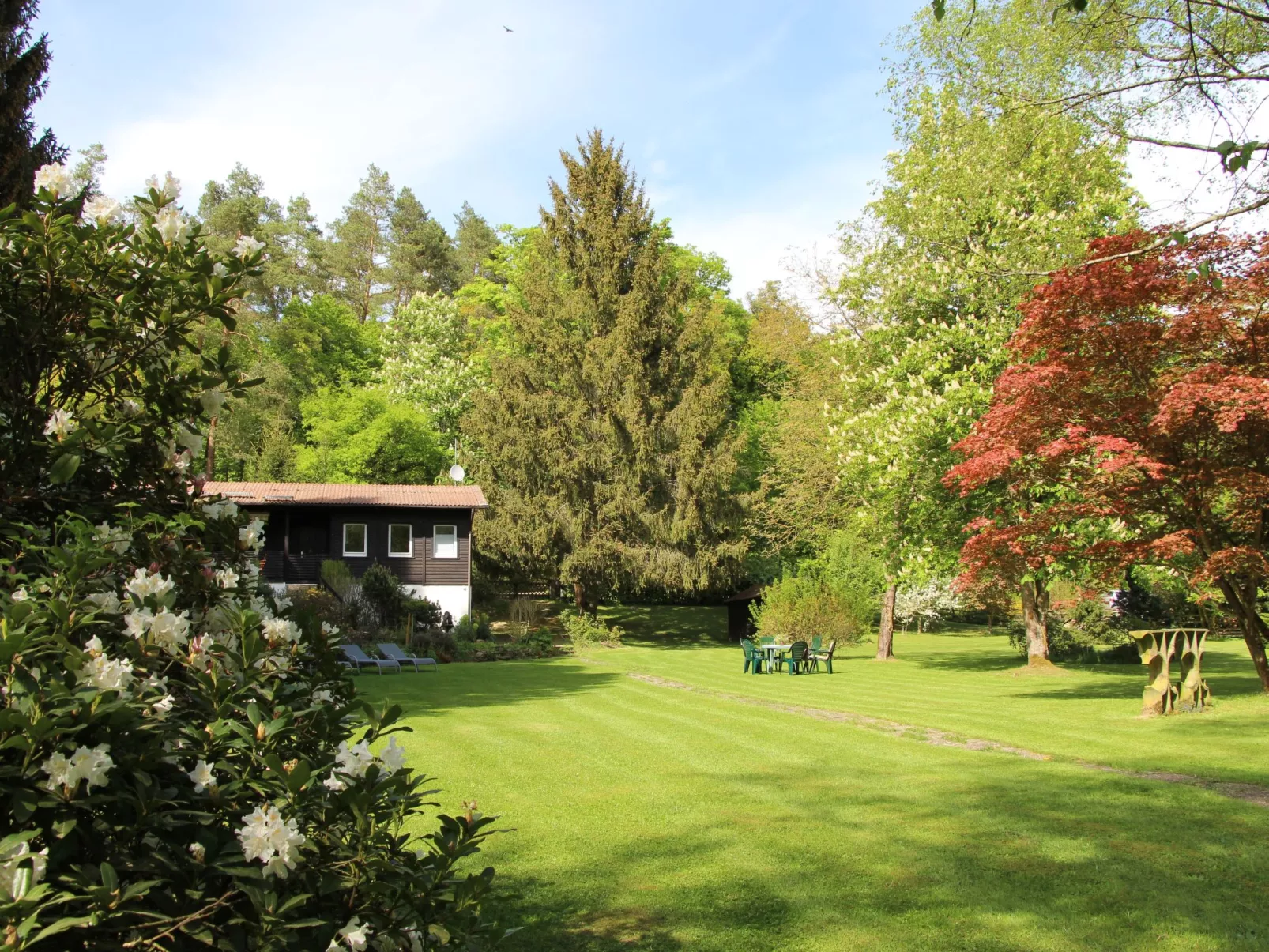 Ferienvilla mit eigener Sauna-Draußen