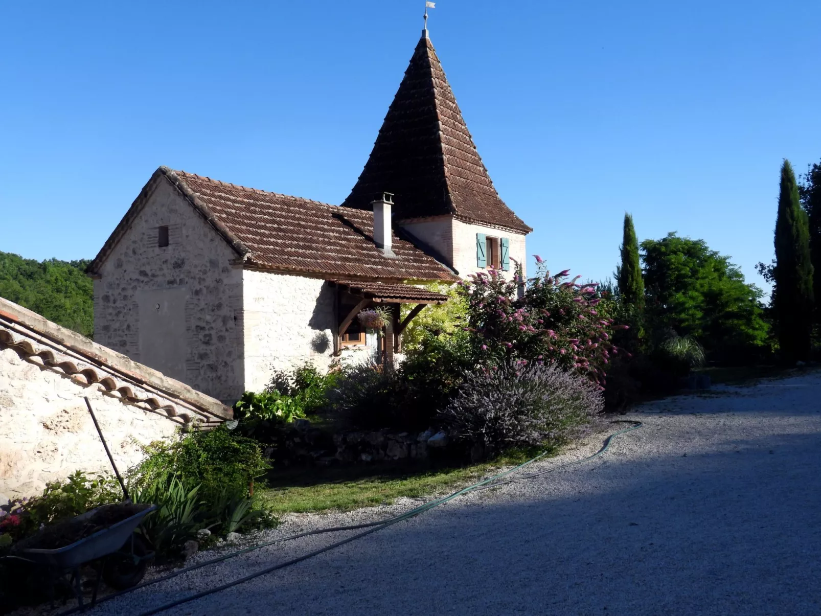 La Ferme des Paons-Outside
