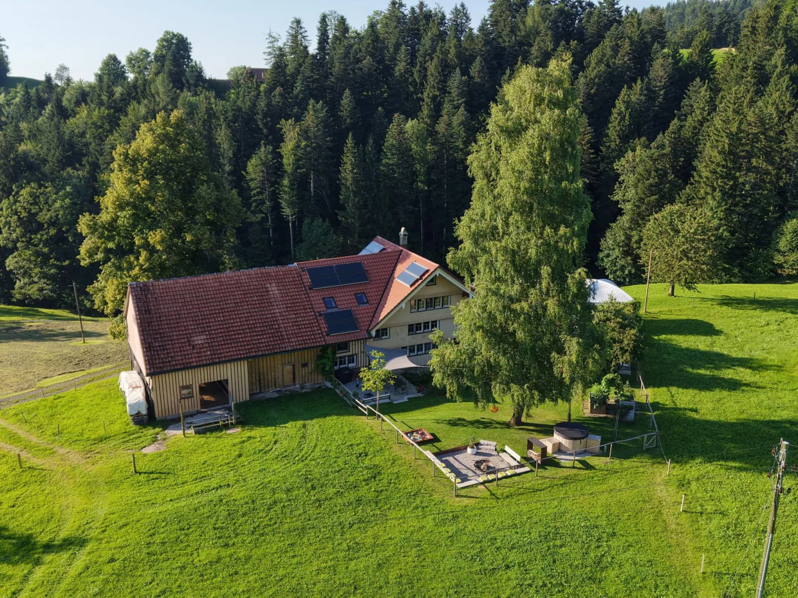 Bauernhaus VordereAu-Dehors