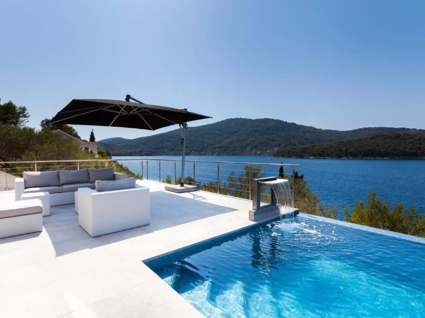 Villa Style and Sea-Inside