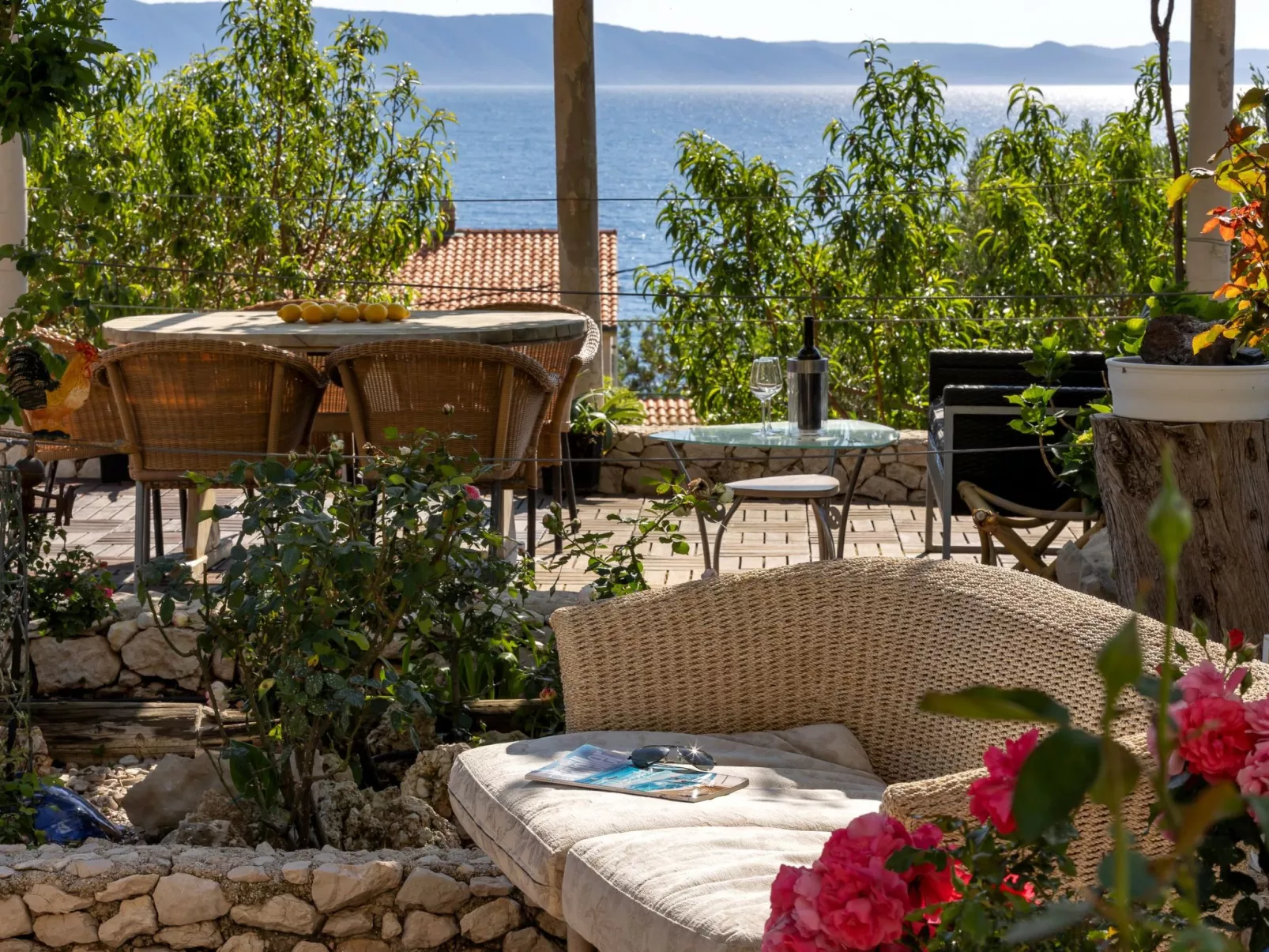 Villa Margitta mit Pool, Tennisplatz und Meerblick-Inside