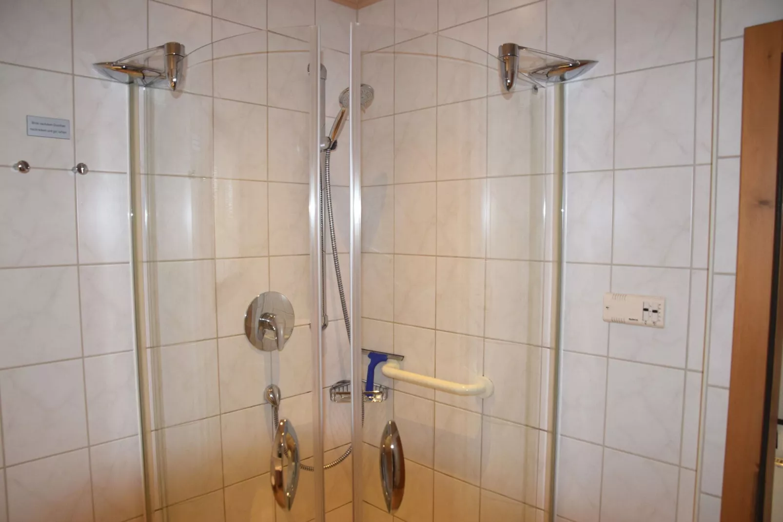 Feriendorf Weissensee HF-Bathroom