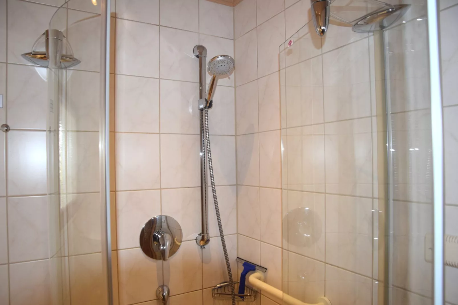 Feriendorf Weissensee HF-Bathroom