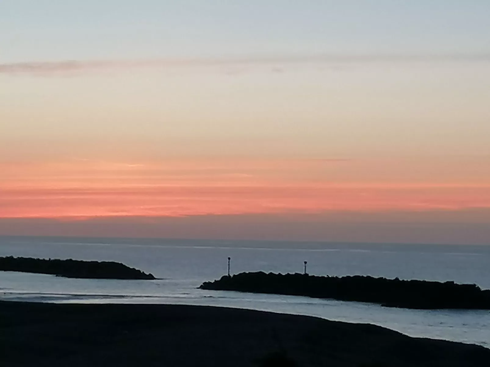 "Stewart" mit Blick auf das Wasser-Outside