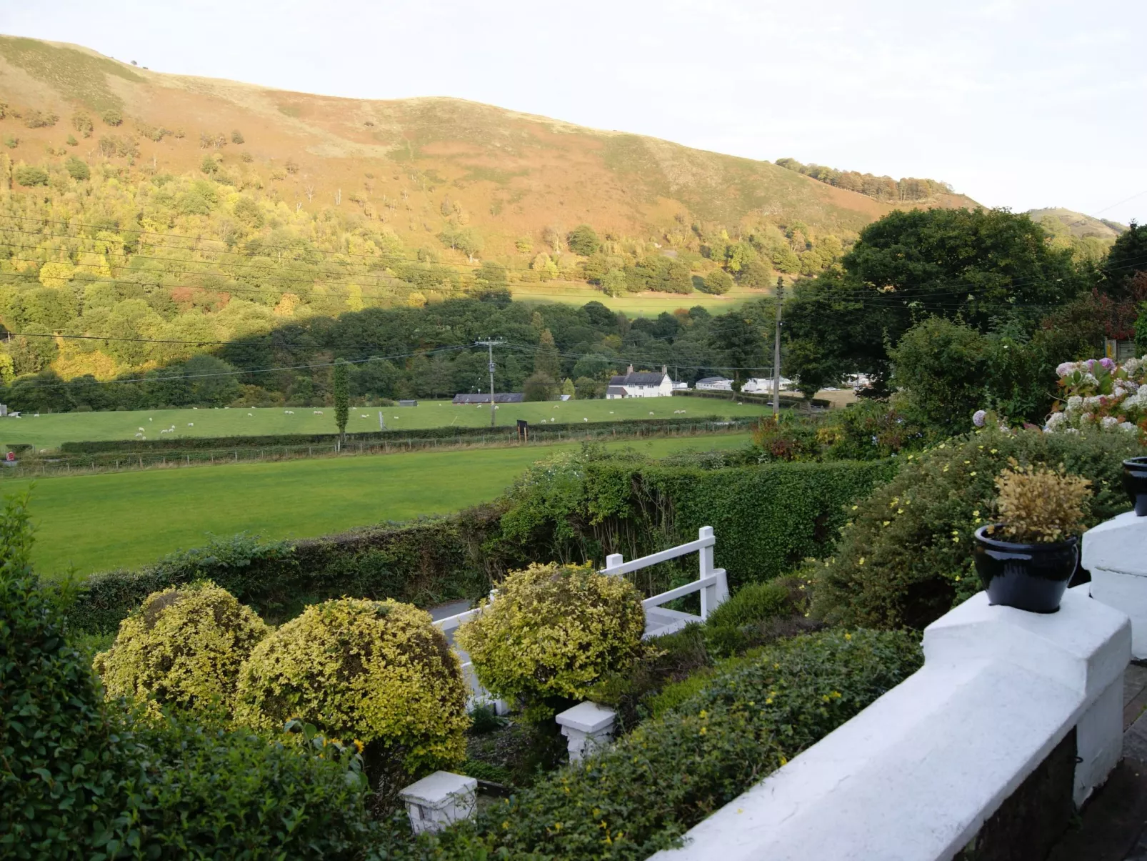 Velvet Cottage-Image-tags.info