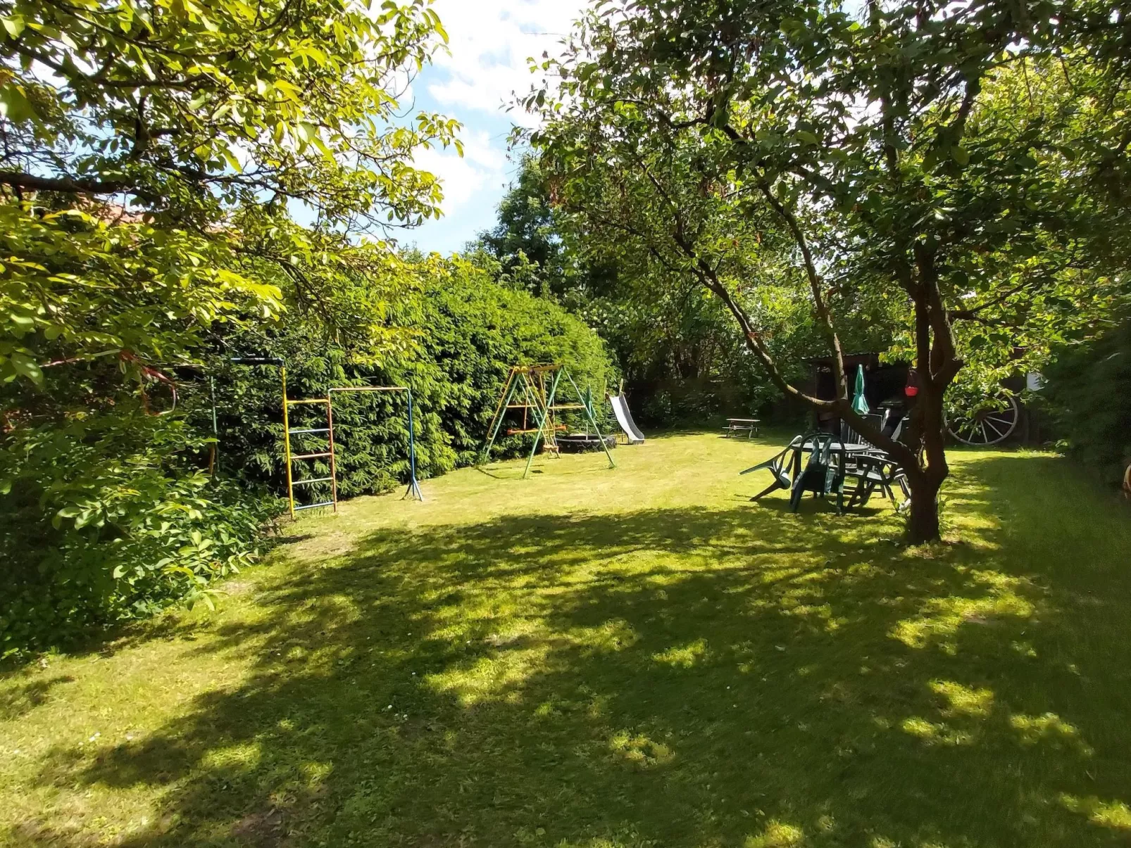 Wohnung in Jameln mit Garten, Grill und Terrasse-Dehors