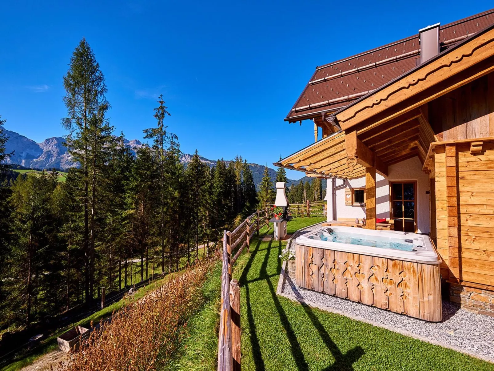 Chalet Almidylle in Sankt Martin am Tennengebirge-Outside