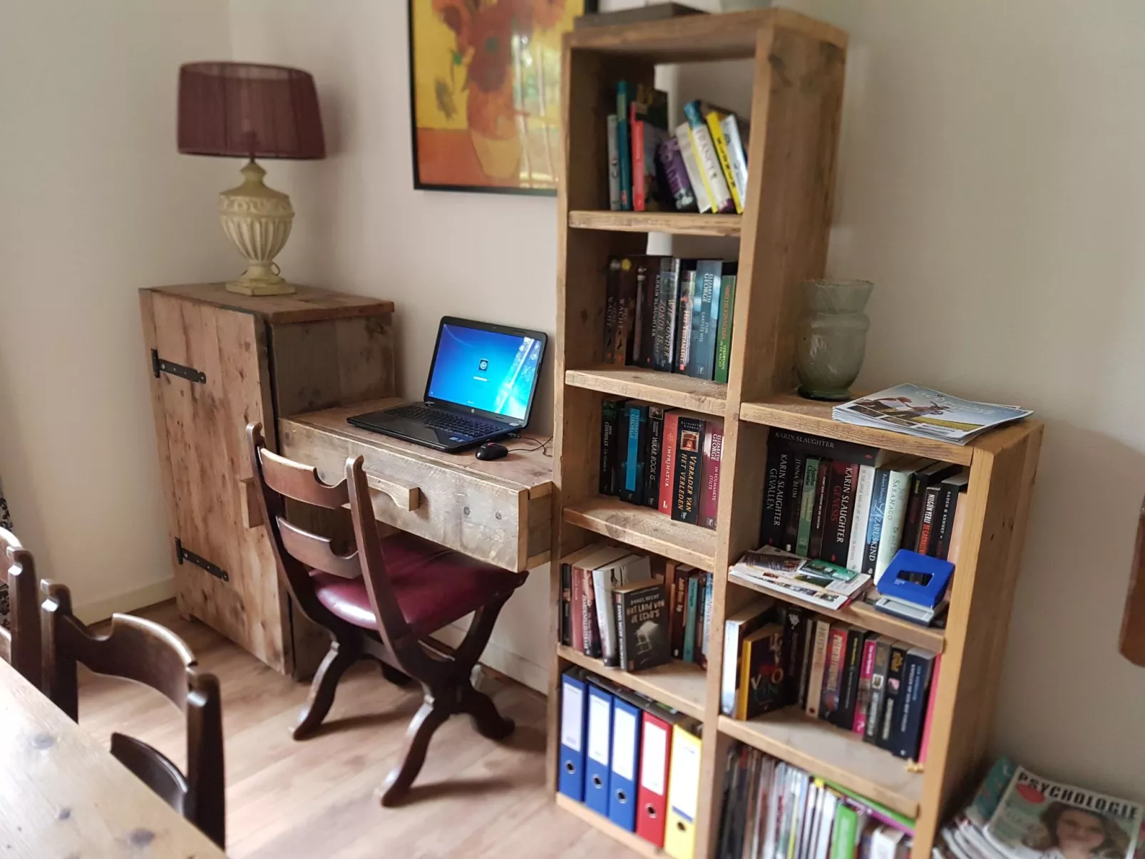 Mit Garten, Grill und Terrasse-Drinnen