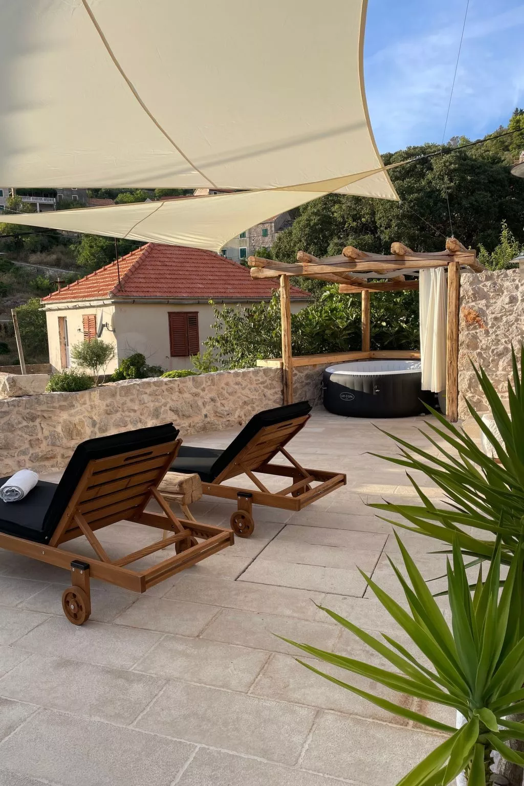 Charmantes traditionelles Steinhaus Villa Teza Hvar-Draußen