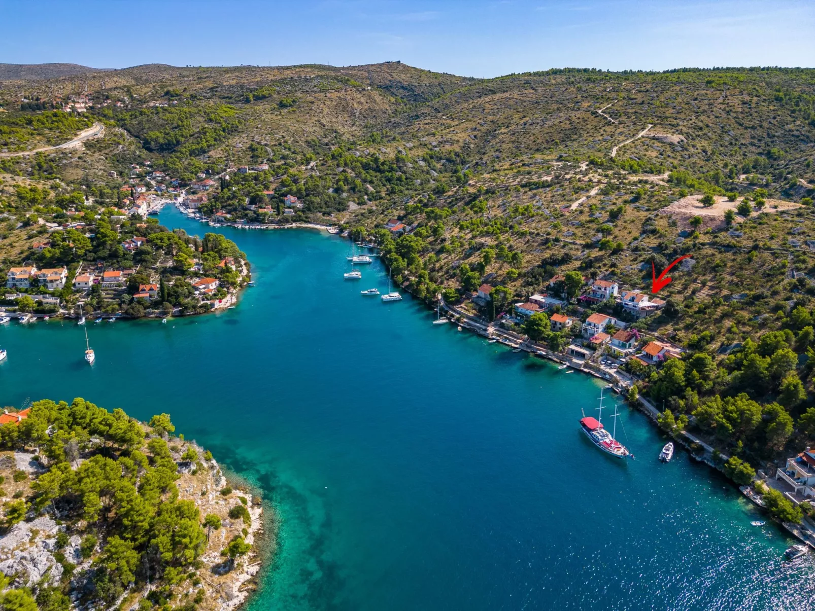 Villa Tudor mit atemberaubender Aussicht-Draußen