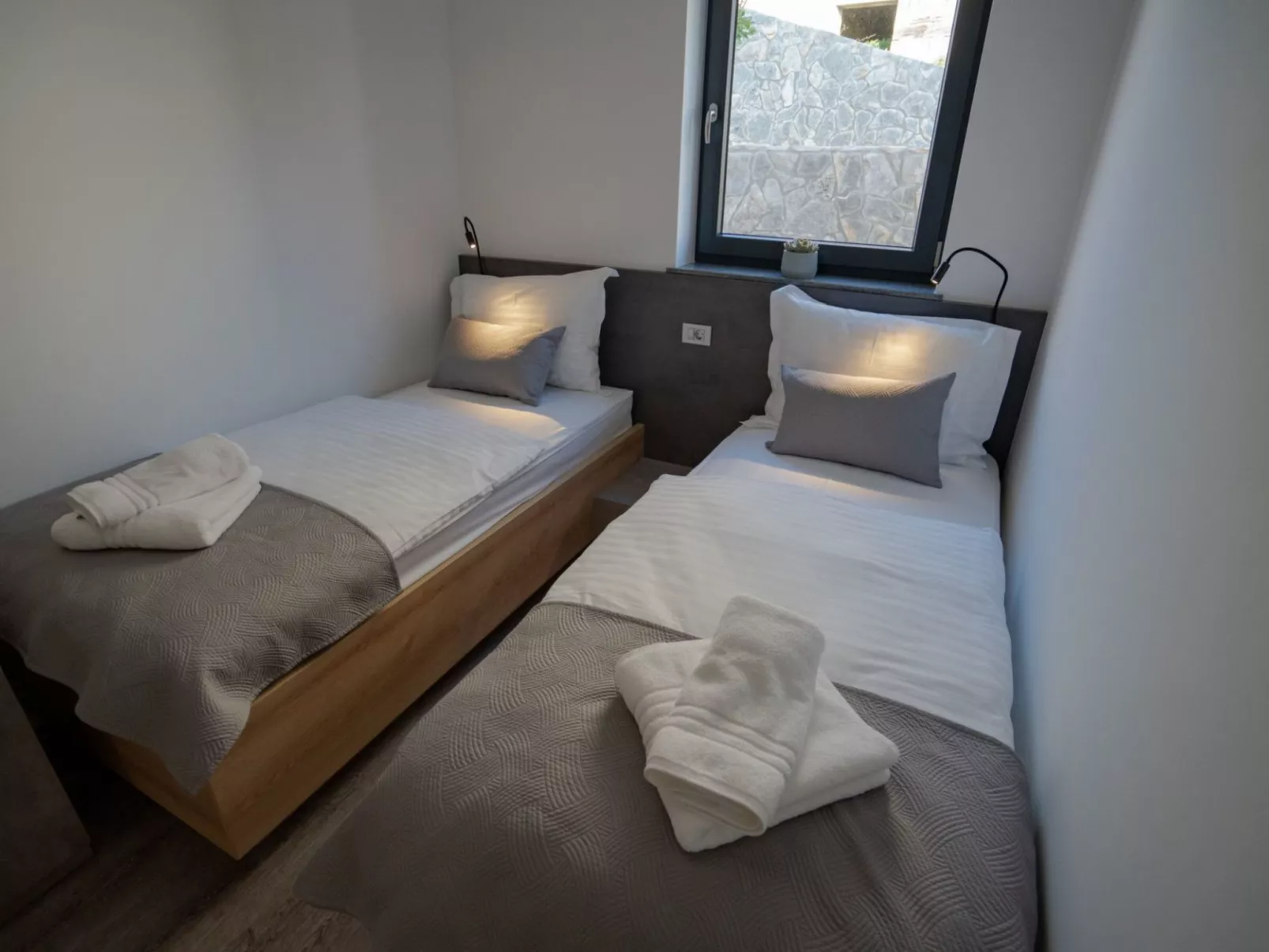 Strandnahe Villa Kara Sevda für 10 Personen-Dedans