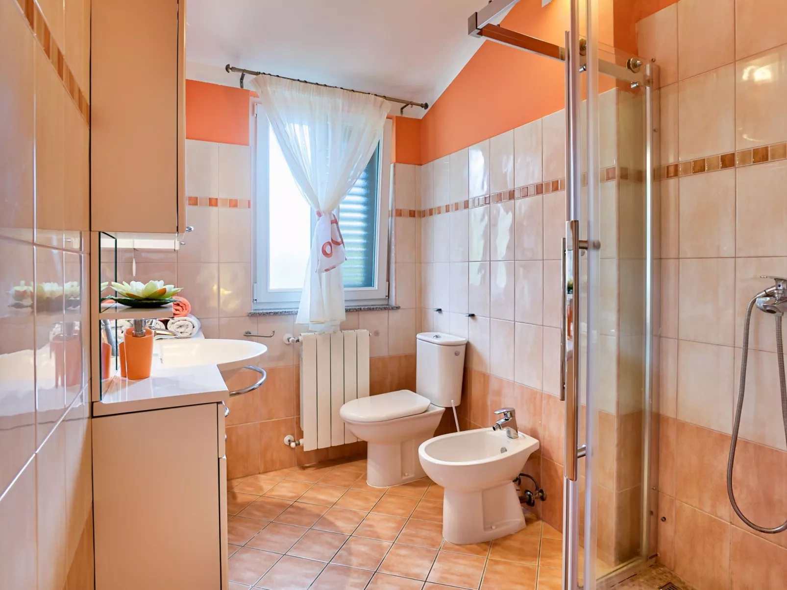 "Ines" mit Whirlpool-Inside