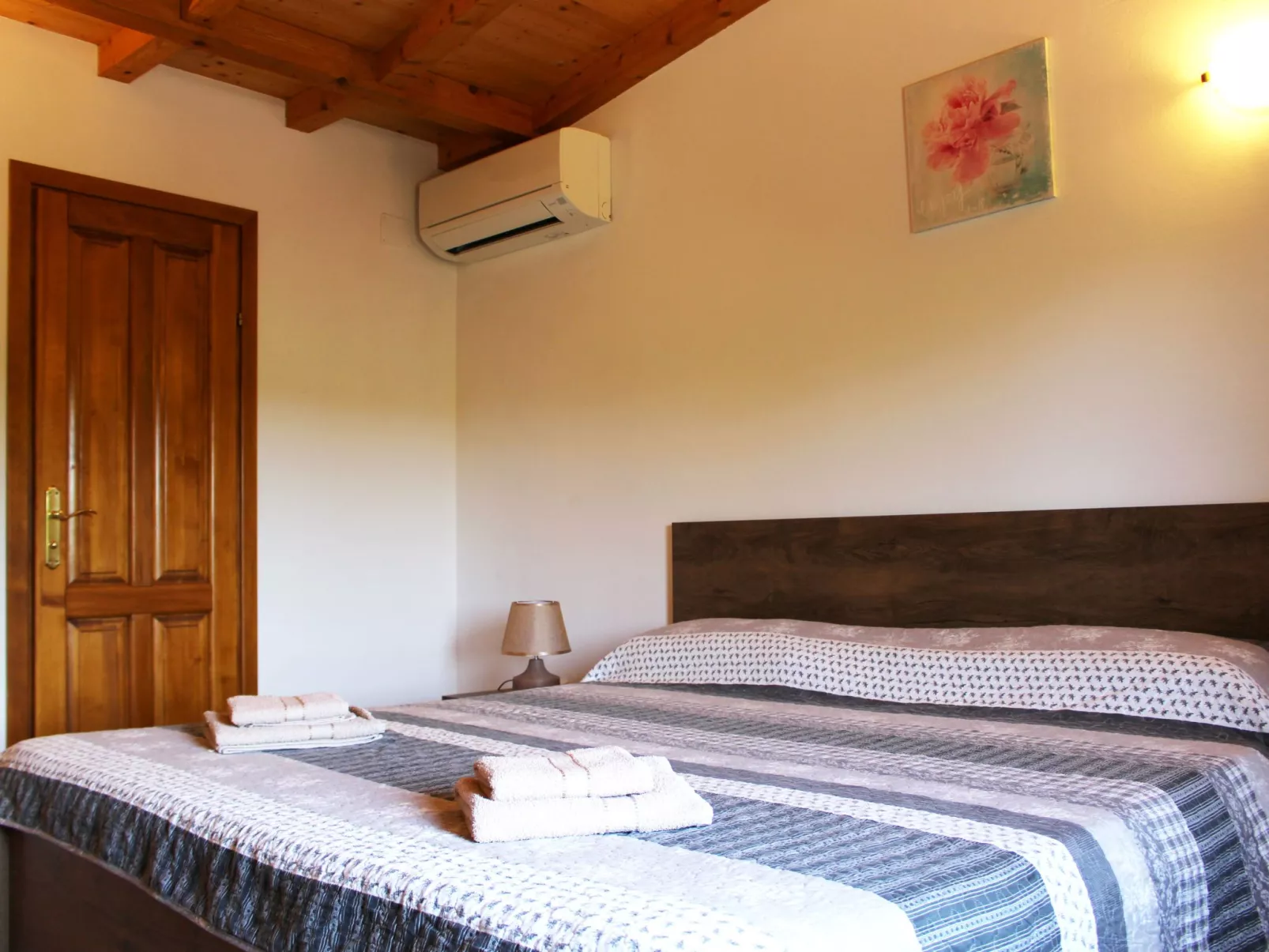 Das Haus im Wald-Drinnen