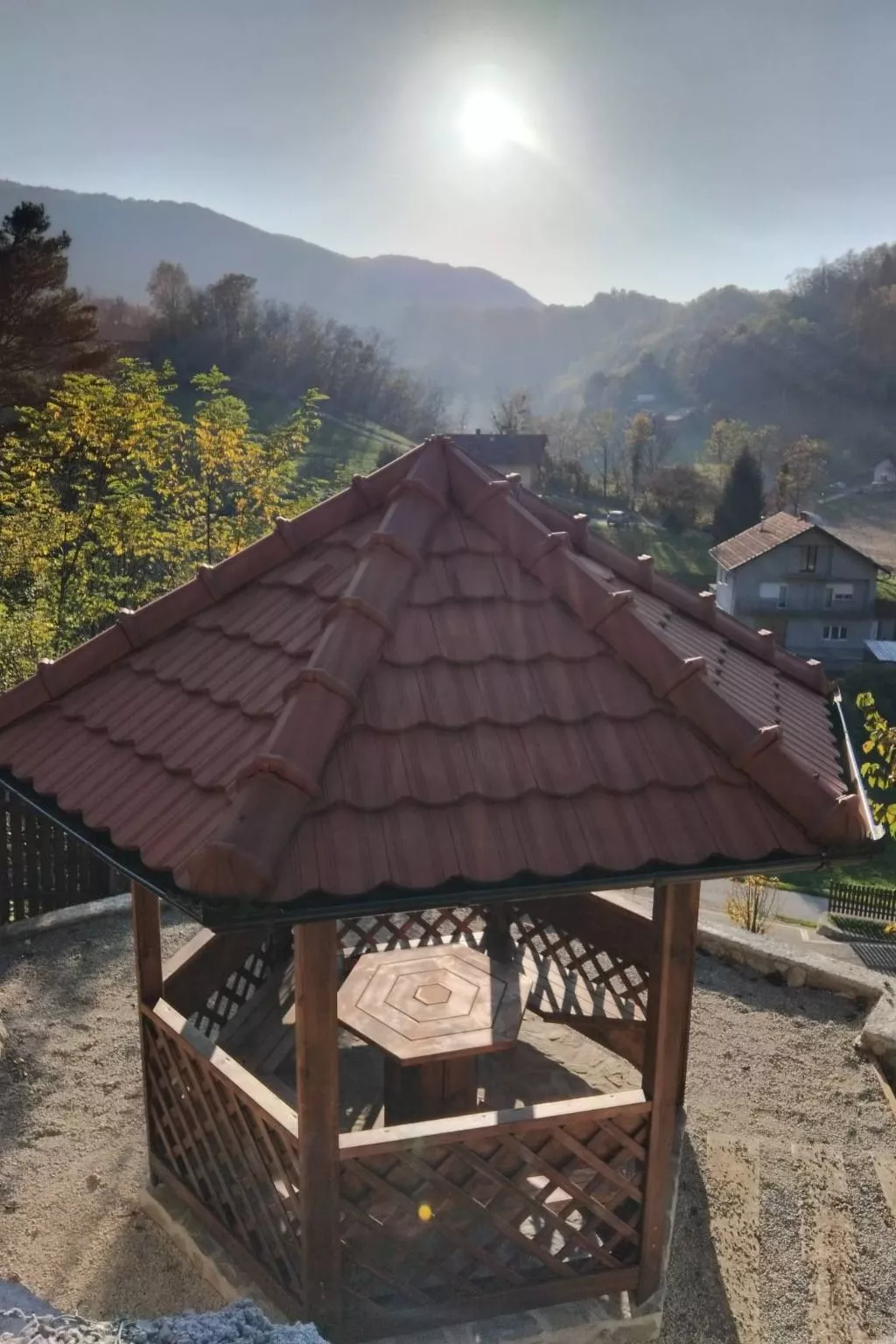 Für 4 Personen und 1 Kind in Tuhelj, Nordkroatien-Outside