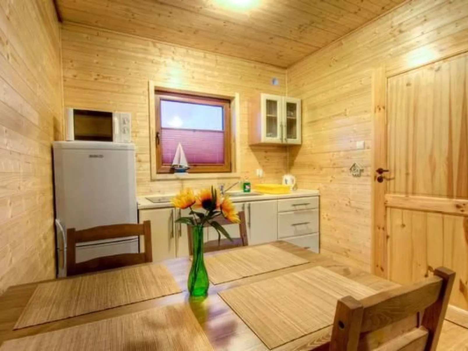 "Cottage3" in einem eingezäunten Gebiet-Dedans