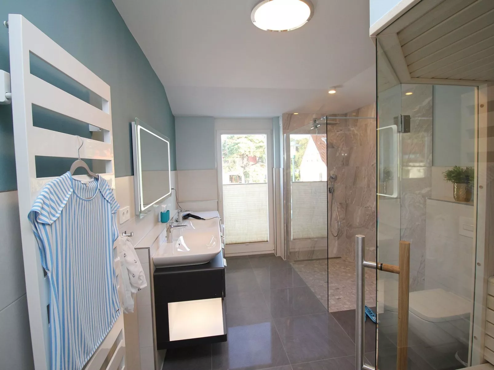 Exclusives Apartement in Glowe Villa Am Meer OG-Inside