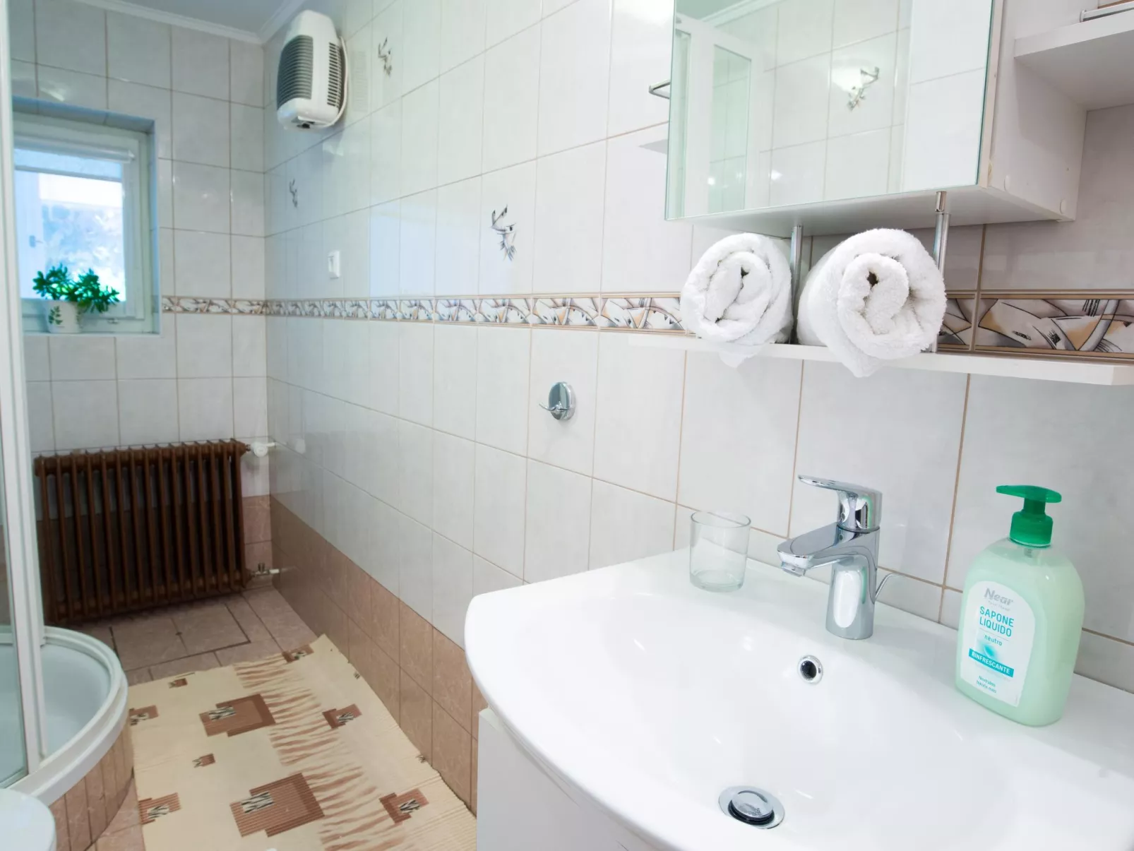 Appartement in Zasip mit Möblierter Terrasse-Drinnen