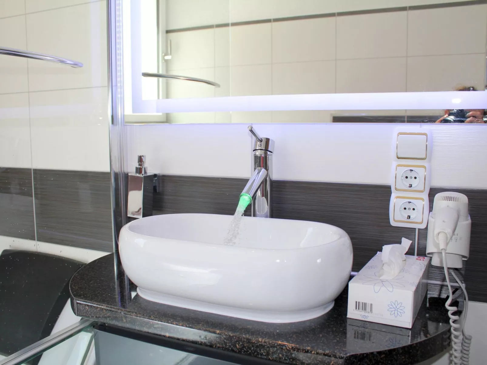 Appartement in Schalkenmehren mit Schönem Balkon-Dedans