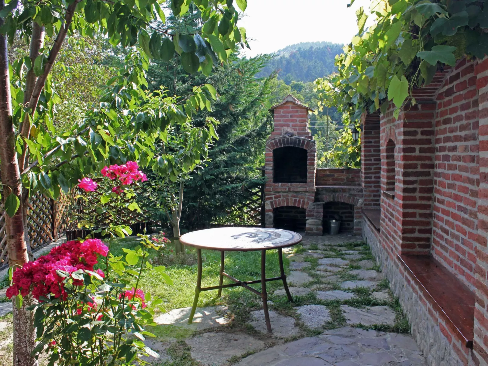 Casa Crina - rustikale Ferienvilla in Siebenbürgen-Outside