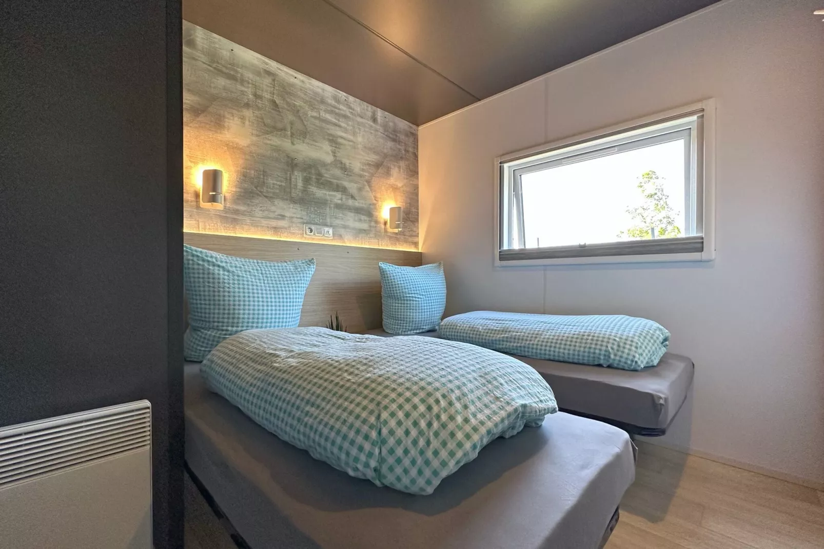 FERIENDORF SEEBLICK - Tiny Chalet am Eixendorfer See-Bedroom