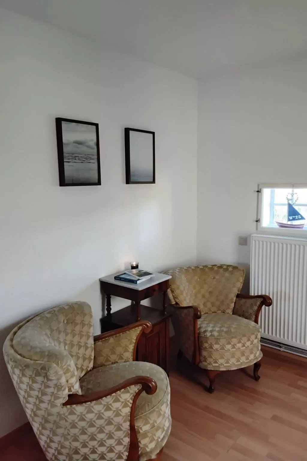 Auf zwei Etagen mit Gartennutzung-Drinnen