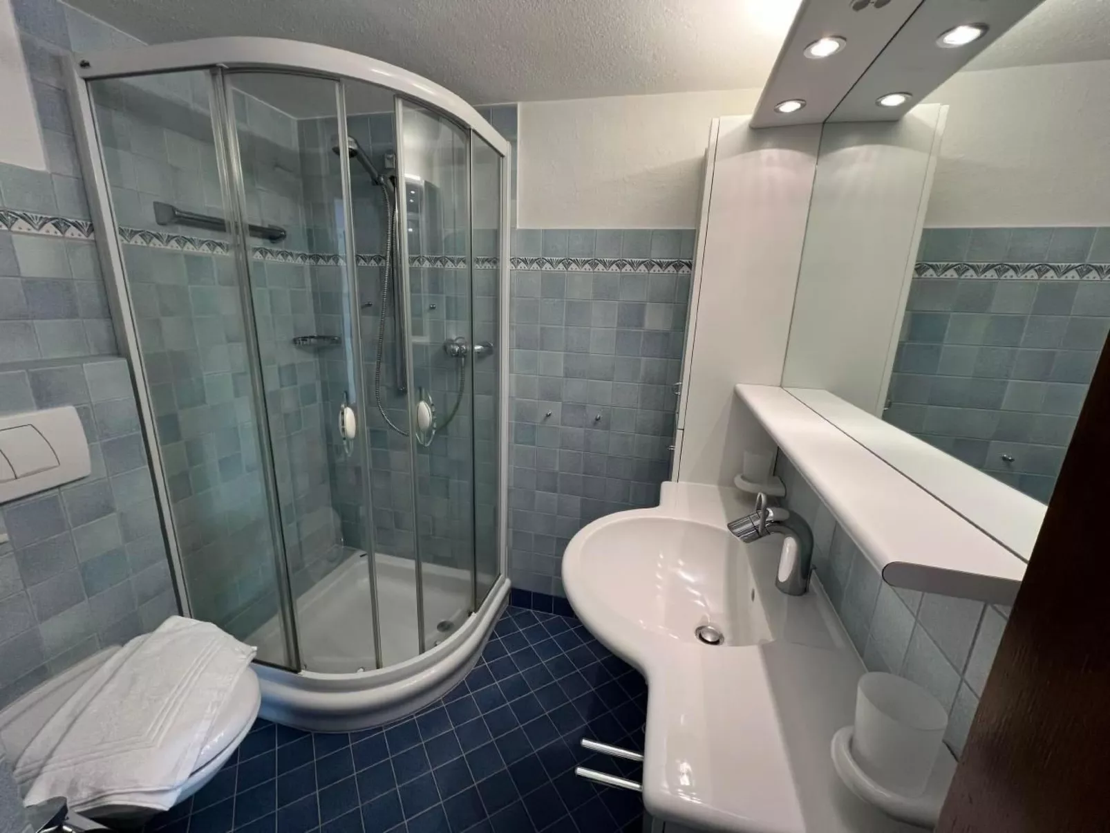 Chesa Arettas-Drinnen