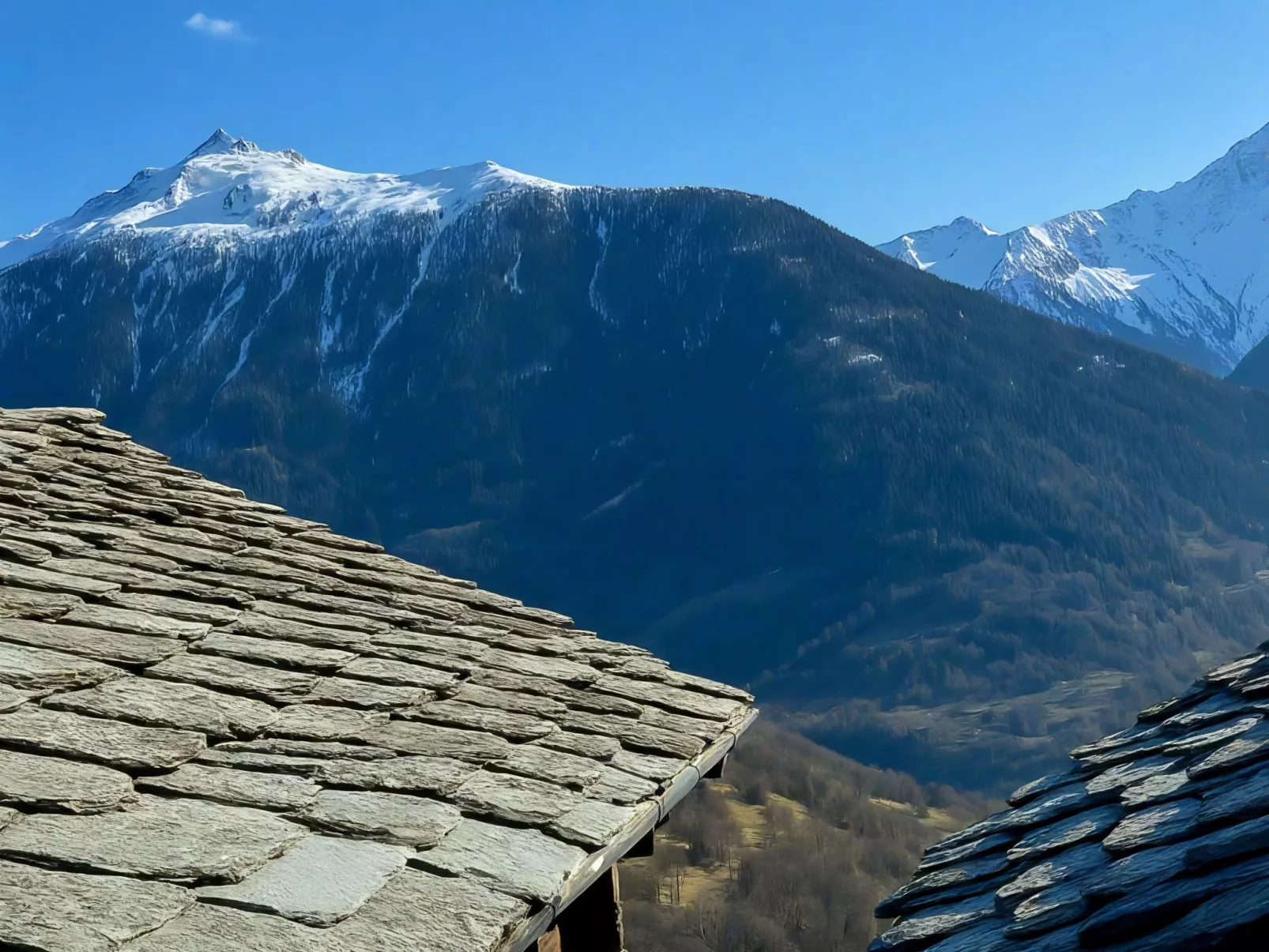 Ein authentischer Aufenthalt im Herzen des Val d'Hérens-Dehors