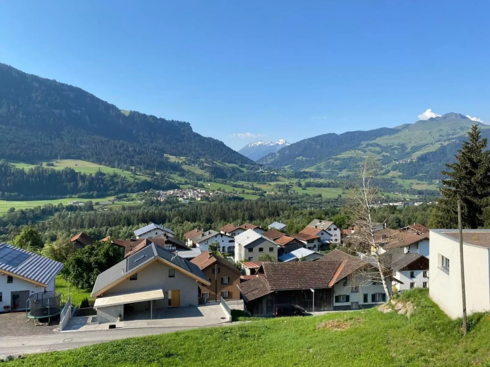 Wohnung Schluein-Dehors