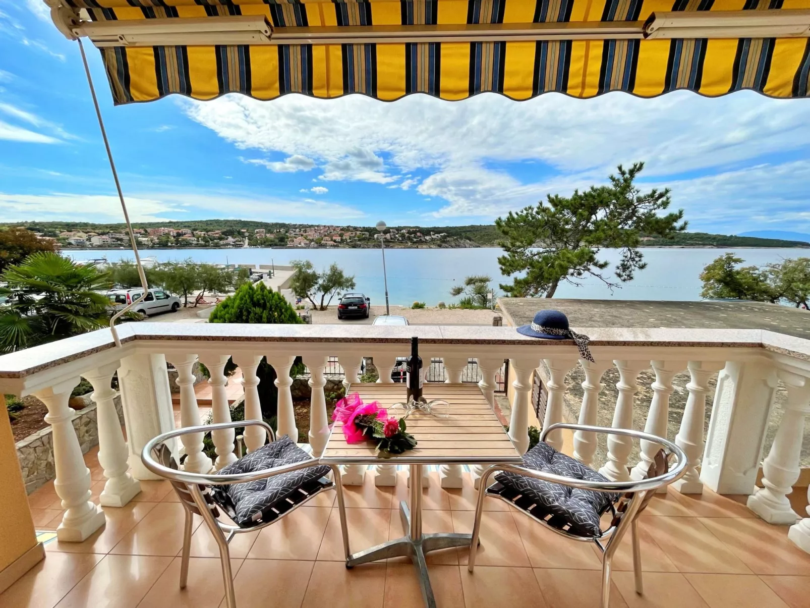 Villa Tiha Lili-Draußen