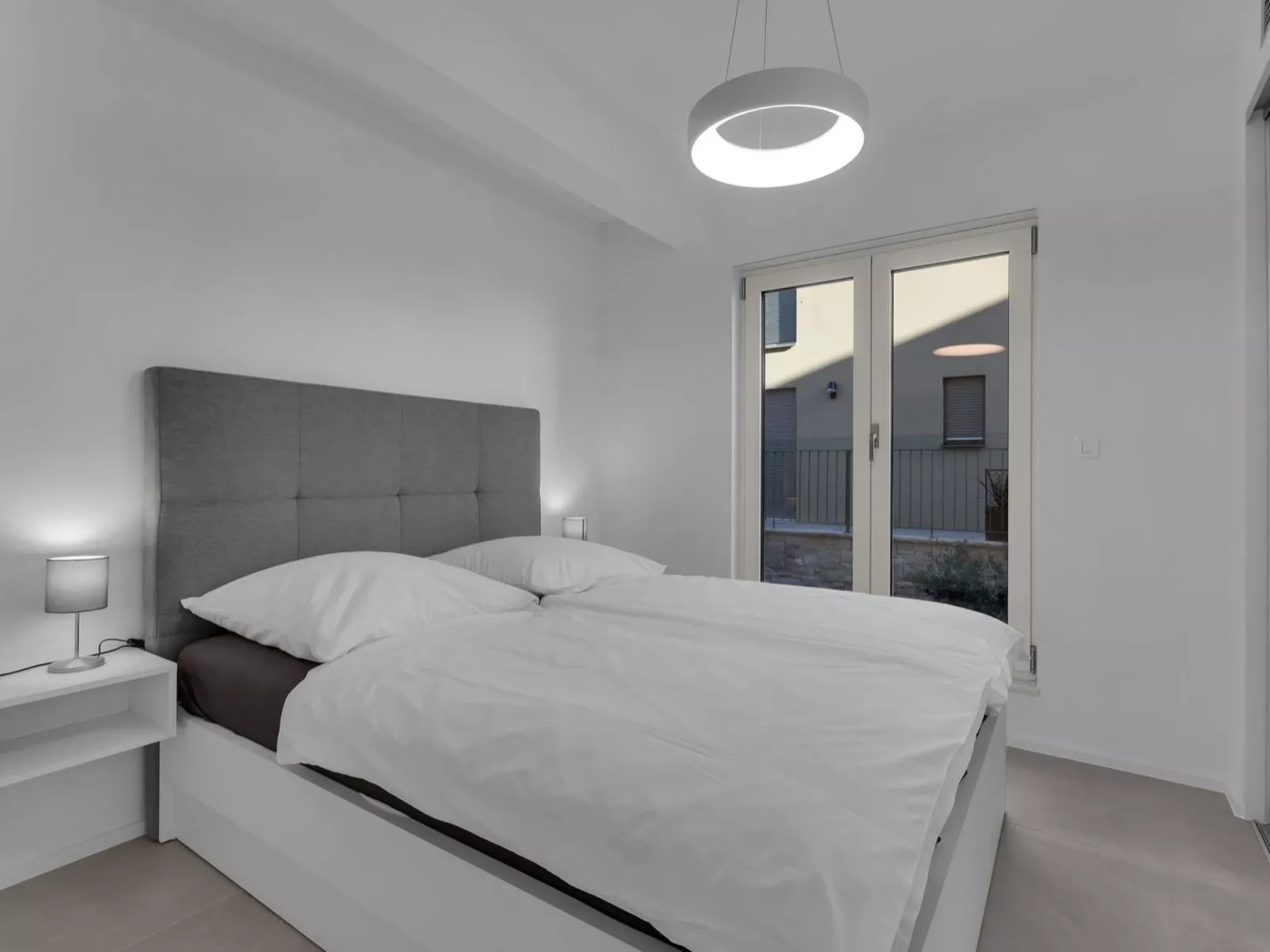 Apartman DeLux with private pool-Drinnen