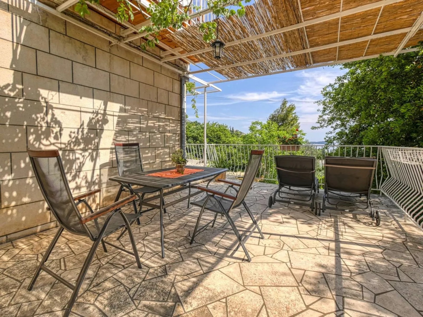 Appartement "Helena" mit Entspannung im Whirlpool-Image-tags.info