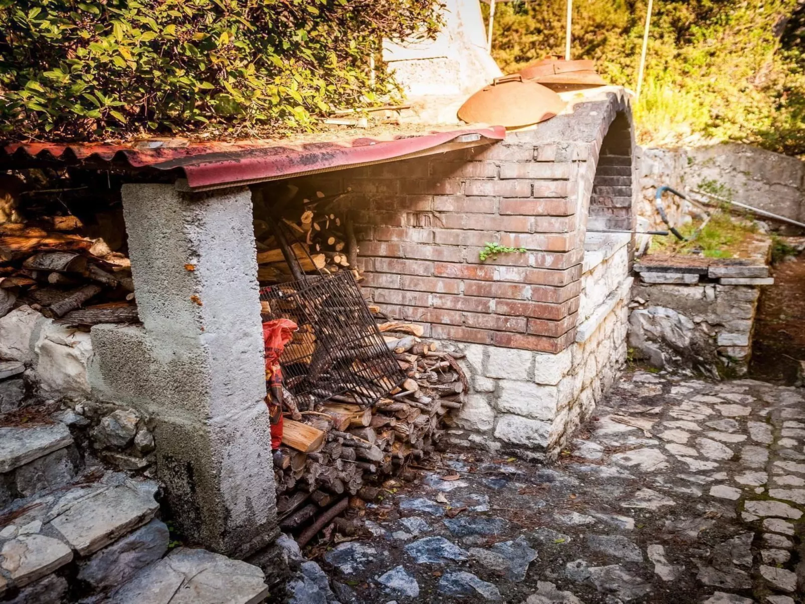 "Haus Gluscevic" direkt am Strand-Outside