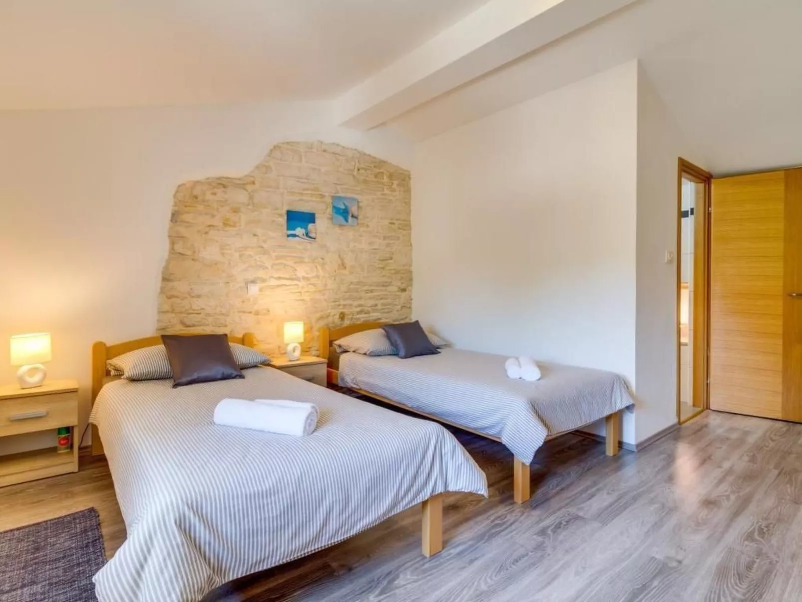 Haus Furlani mit schönem Garten und privatem Pool-Inside