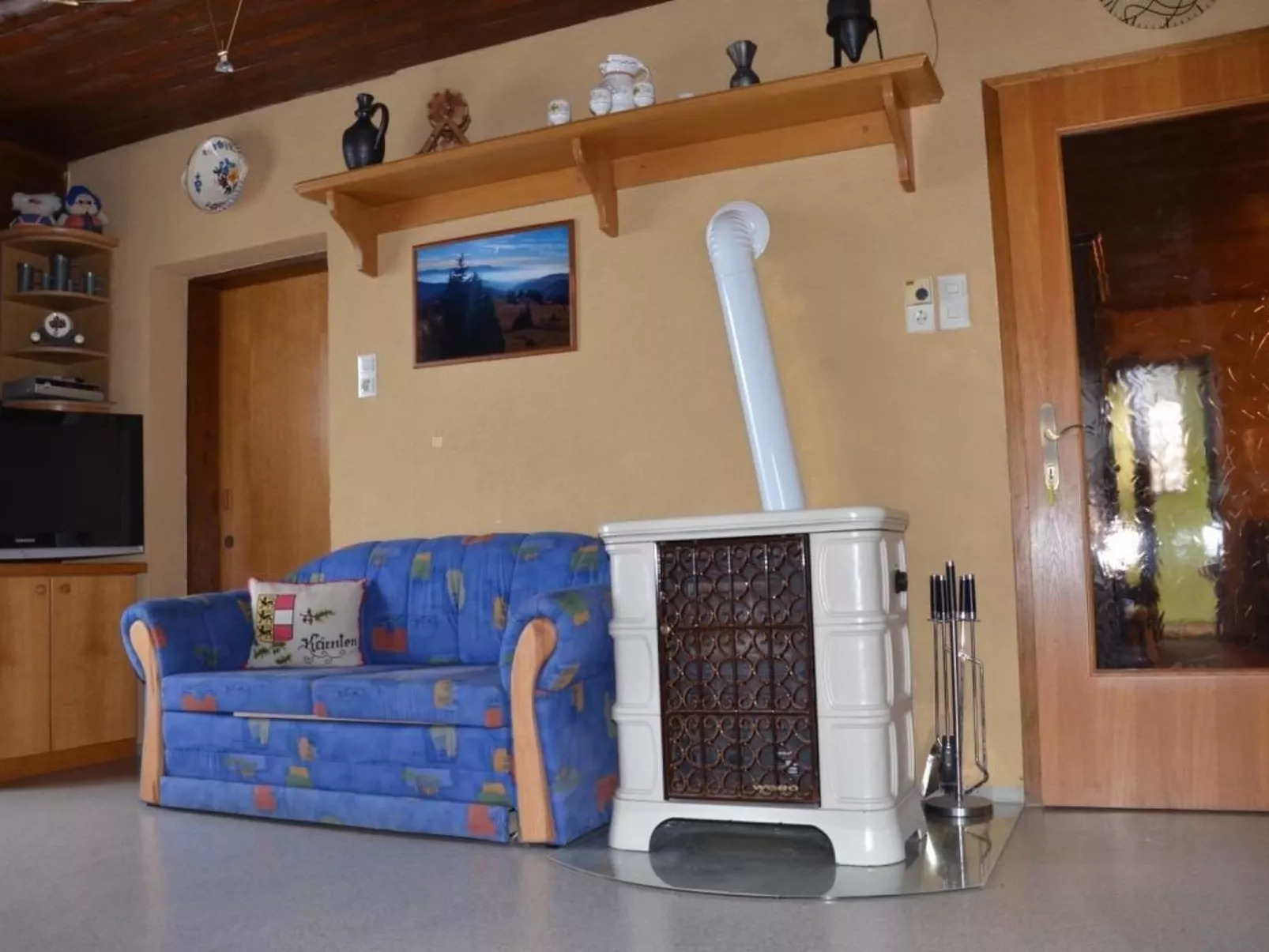 Almhaus am Hohenwart-Drinnen