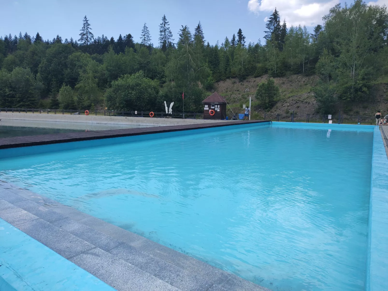 Modernes Ferienhaus in Kiczora mit Großem Garten - Draußen