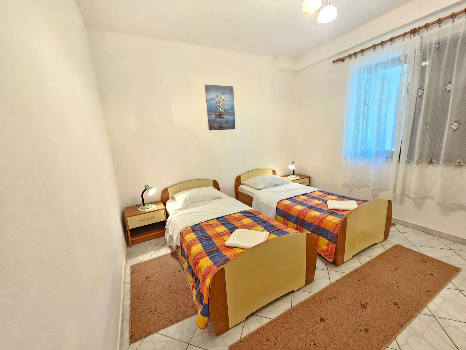 In Novi Vinodolski mit Grill, Garten und Terrasse-Dedans