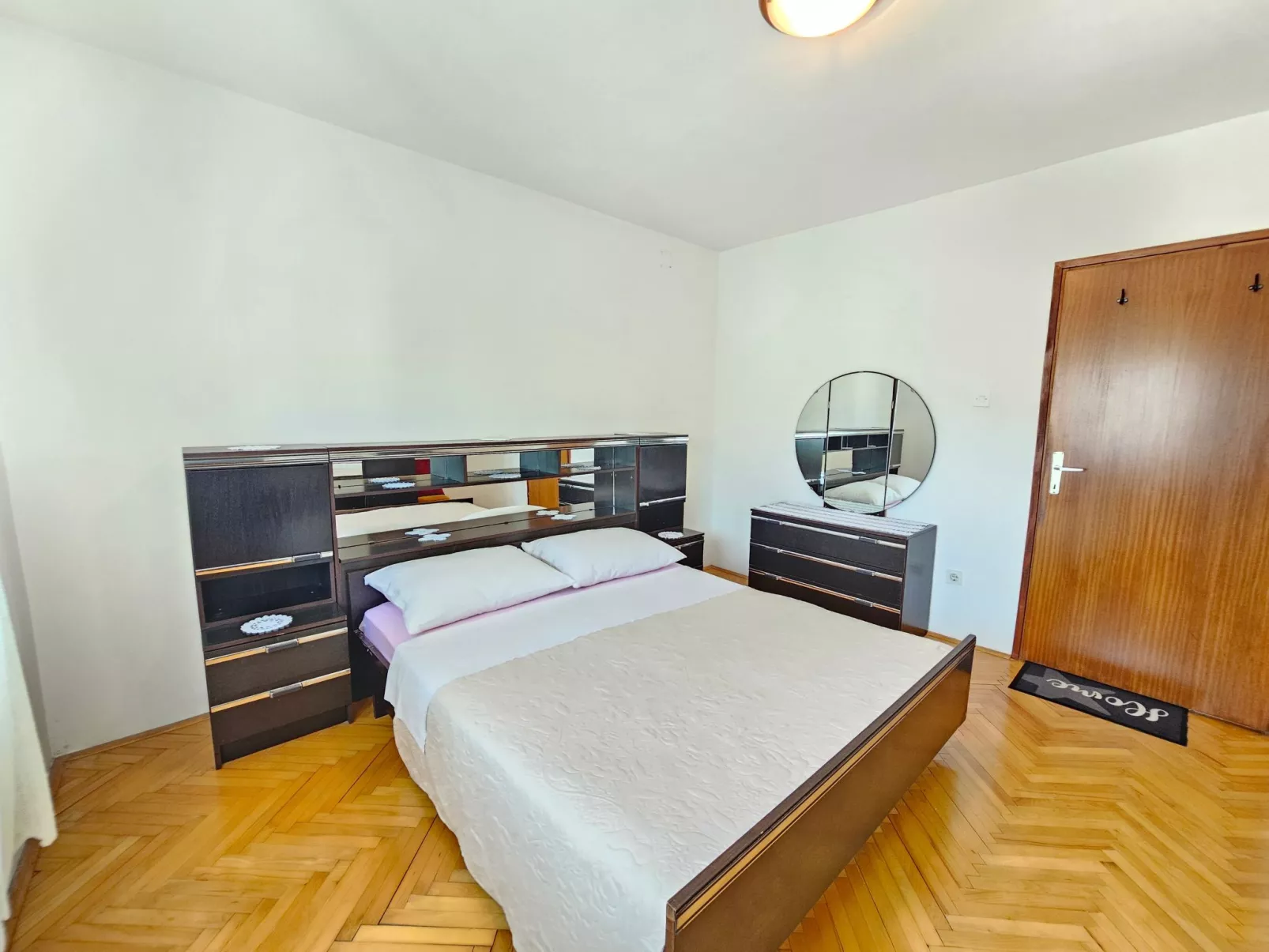 Wohnung für 6 Personen mit Terrasse-Inside